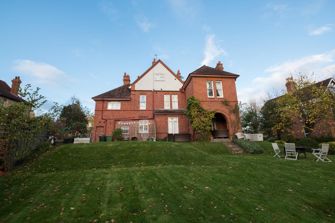 Copper Beech House Bed & Breakfast Malvern Exterior photo